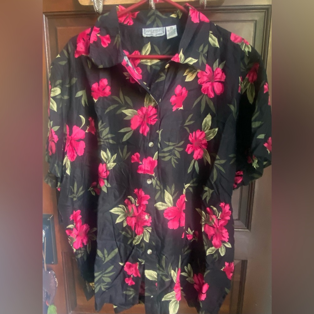 Jane Ashley women’s plus shirt